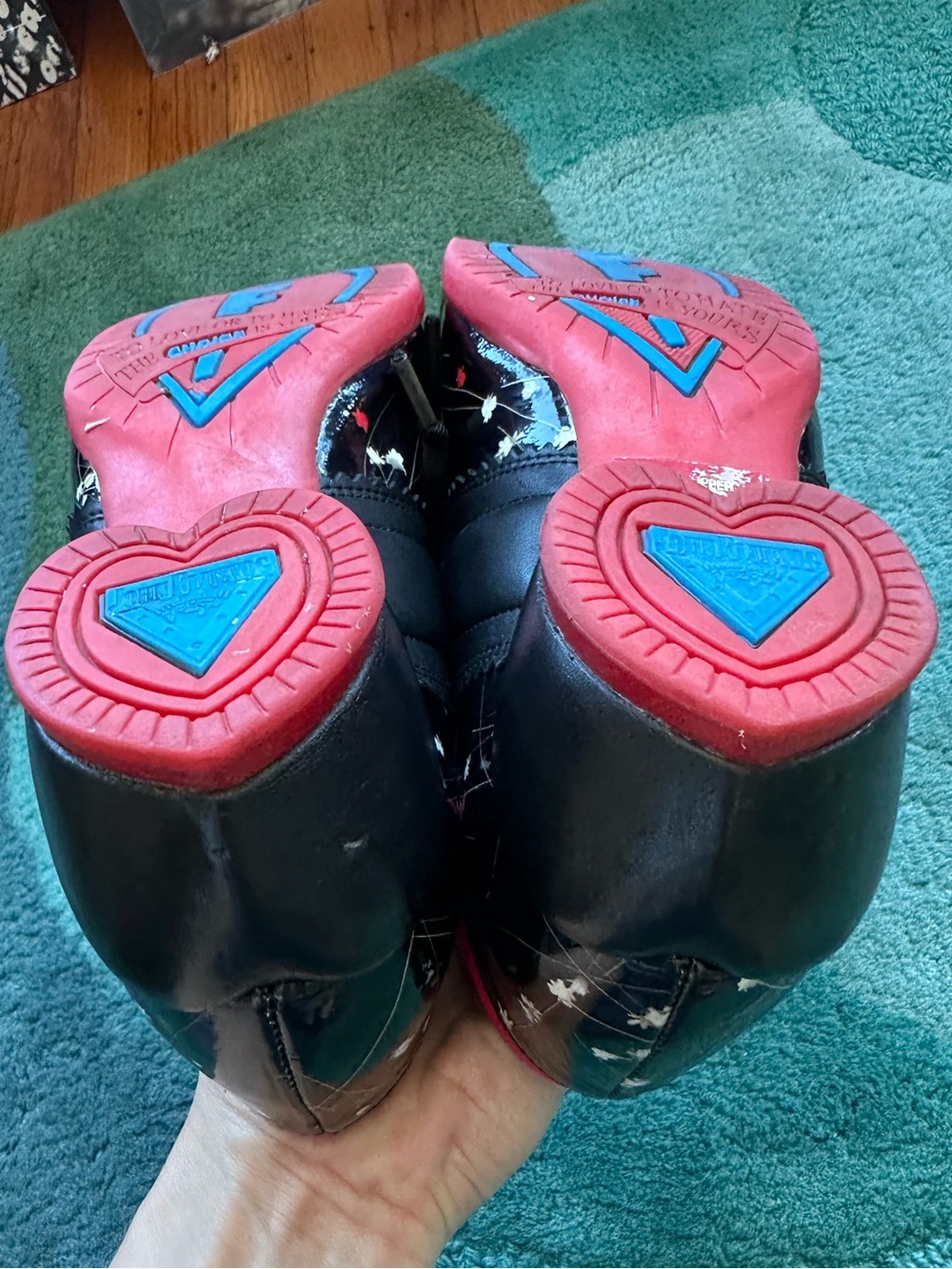 Fluevog EXCELLENT Choice Adele black patent floral MJ w/ heart heels-8 (fit 7.5) - Picture 15 of 16